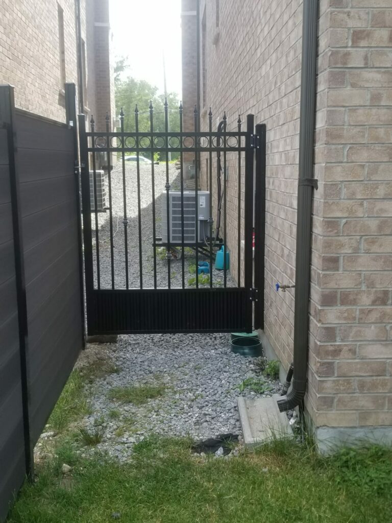 fence gates Mississauga